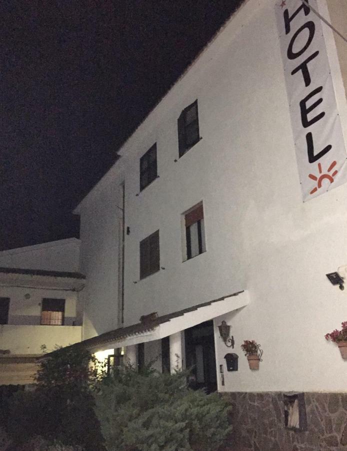 Albergo Ristorante Bar Pizzeria La Lanterna Santi Cosma e Damiano Exteriér fotografie